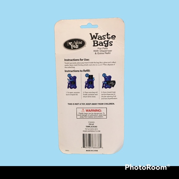 Bow Wow Pets brand Doggie Waste Bags & Holder, NWT - Picture 2 of 2